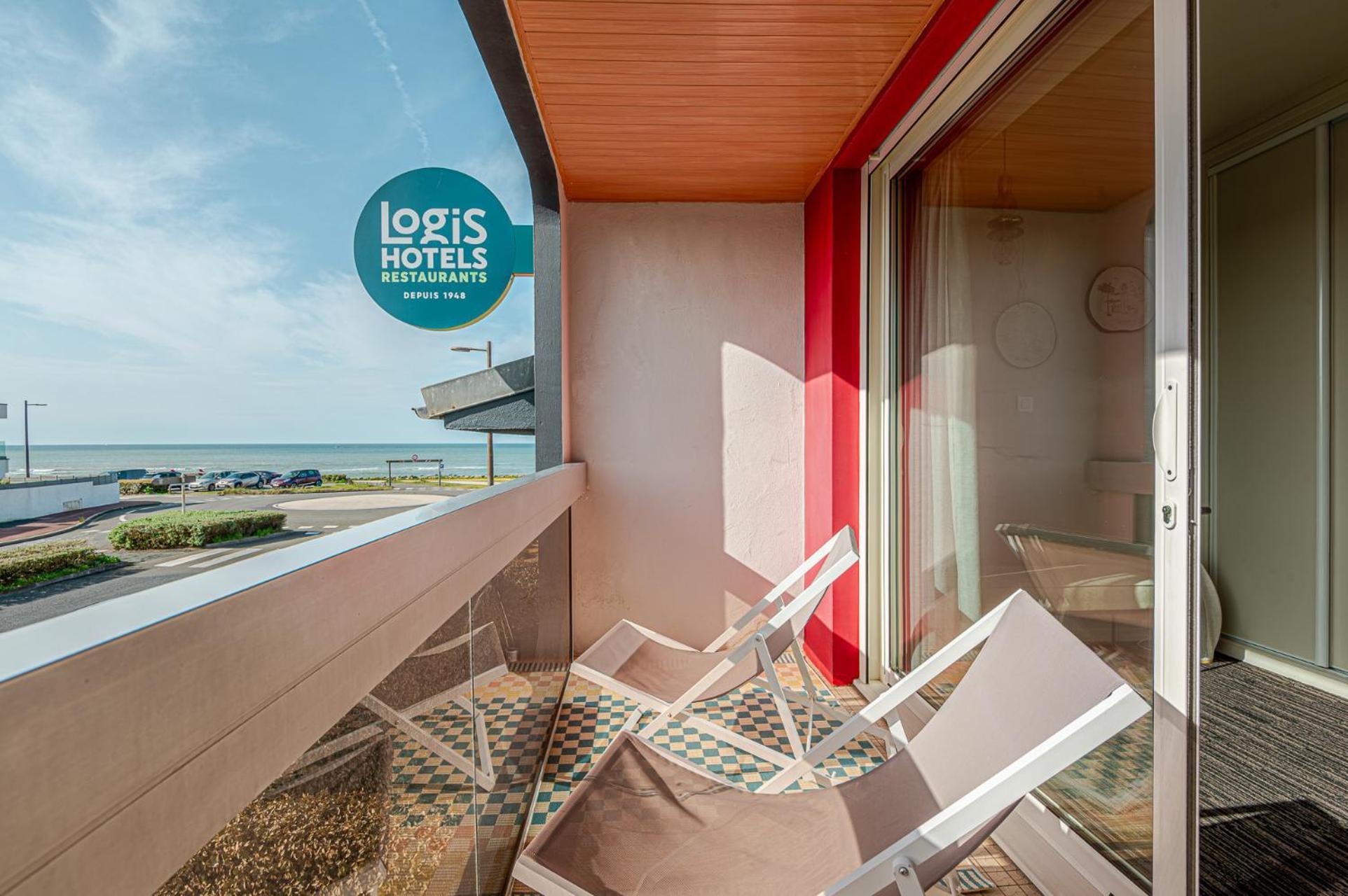 Logis Hotellerie Les Brisants , Restaurant J M Perochon Brétignolles-sur-Mer Exteriör bild