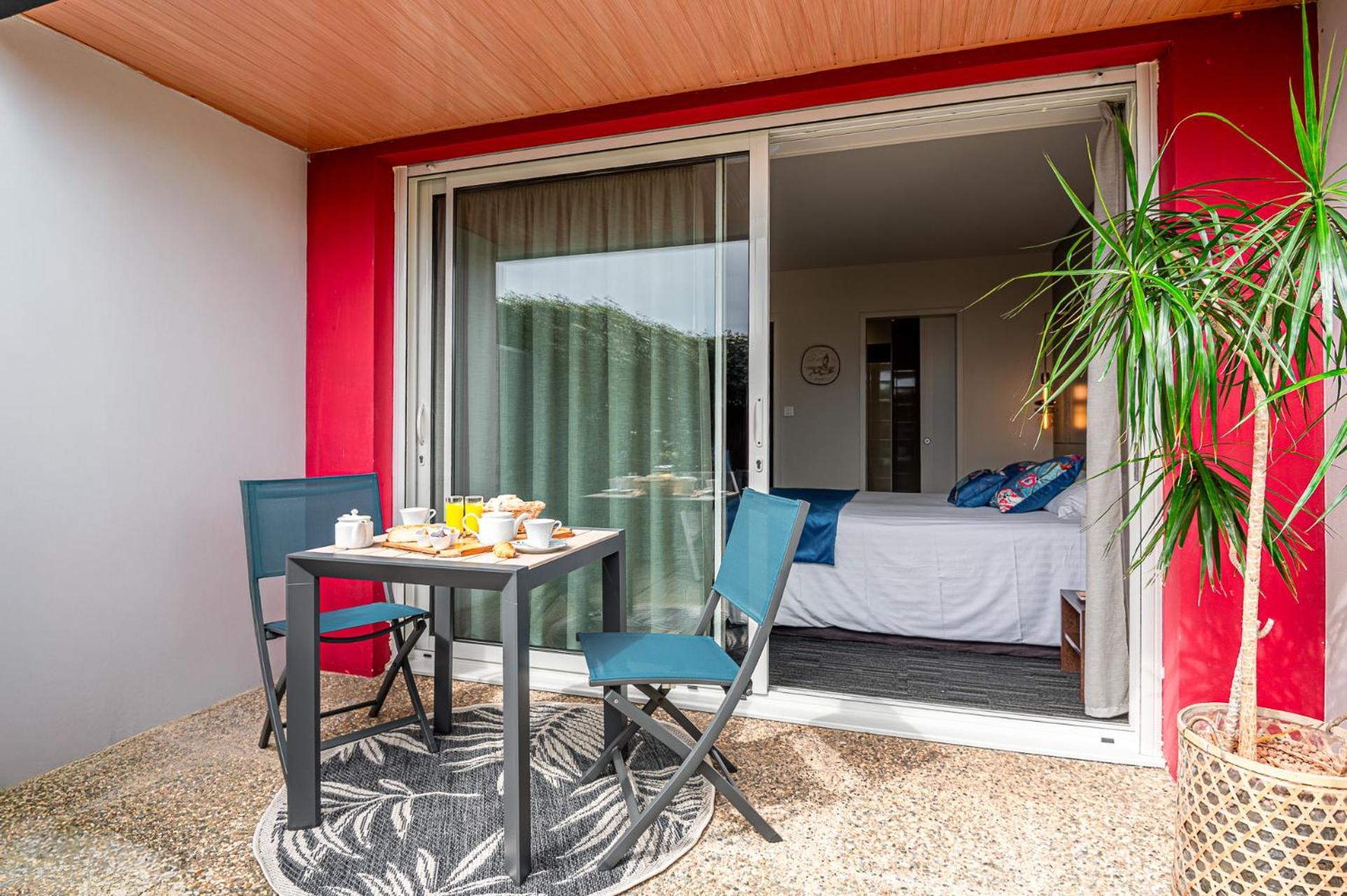 Logis Hotellerie Les Brisants , Restaurant J M Perochon Brétignolles-sur-Mer Exteriör bild