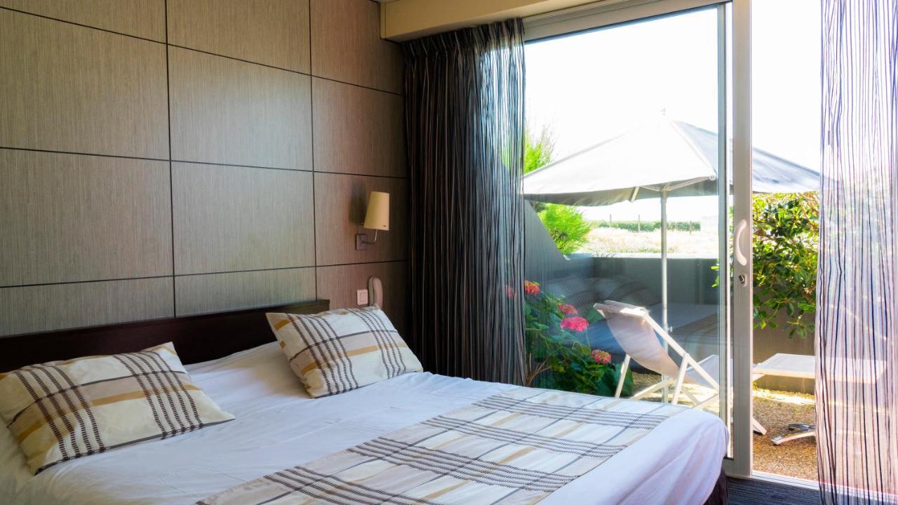 Logis Hotellerie Les Brisants , Restaurant J M Perochon Brétignolles-sur-Mer Exteriör bild